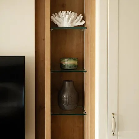 Apartman Edison 214 *